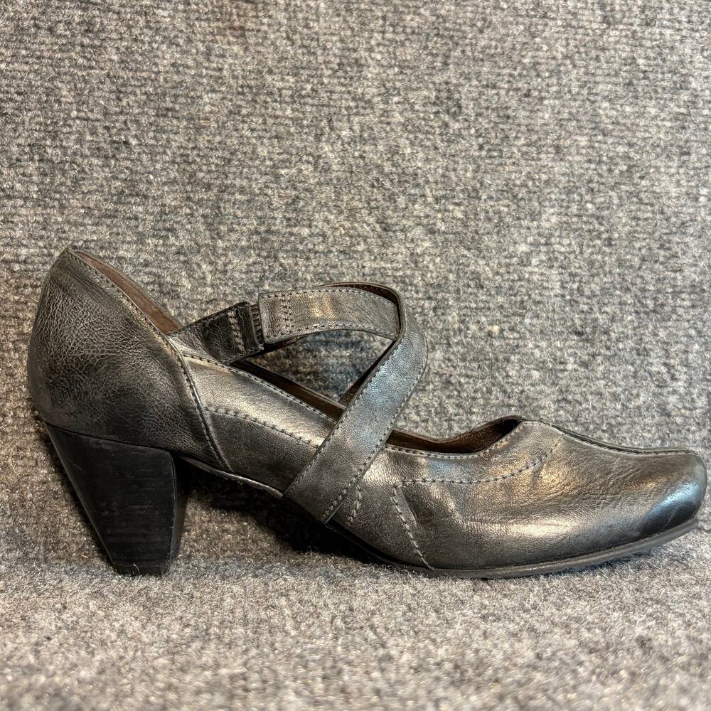 Fidji Womens 8.5 EU 39Gray Leather Criss Cross Strap Mary Jane Pump Heels - Picture 2 of 10
